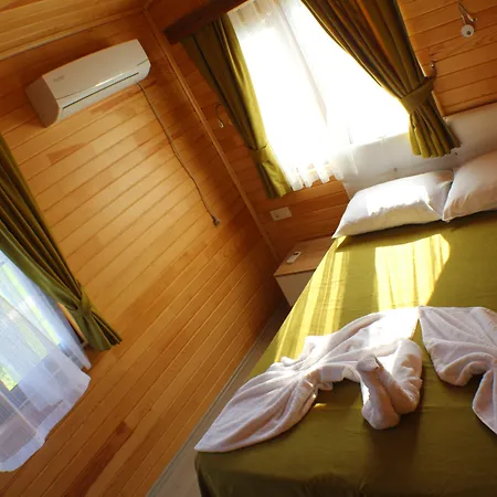 Semesterbostad Efsane *