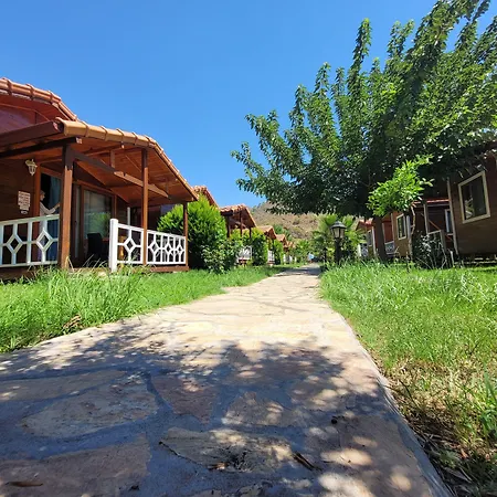 Tatil Evi Efsane