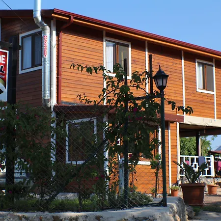 Efsane بيت للعطل